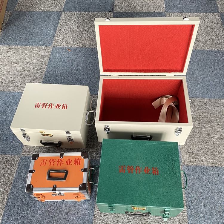 霍林郭勒爆破工程作业箱如何选择？玻璃钢与传统材质的全面对比
